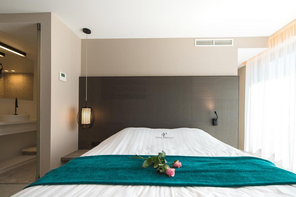 Hotel Princess Oostende Ngoại thất bức ảnh